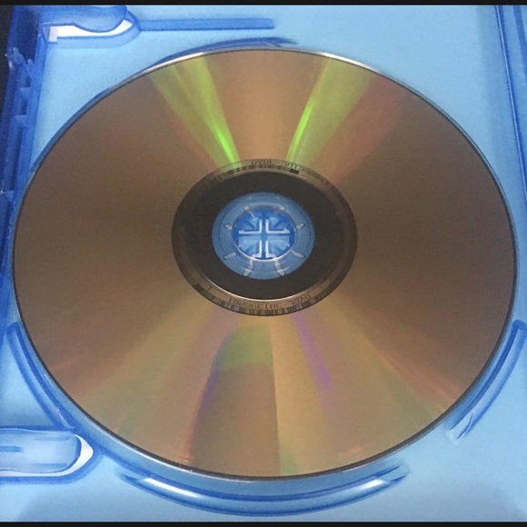 Wrath of the Titans Blu-ray / DVD 2 Disc Set Both Discs In MINT Condition 2012 - Picture 7 of 13